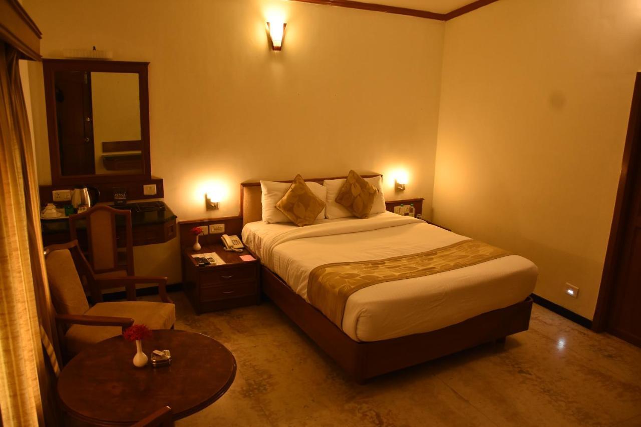 Poppys Vista Hotel Thirumurugan Poondi Buitenkant foto