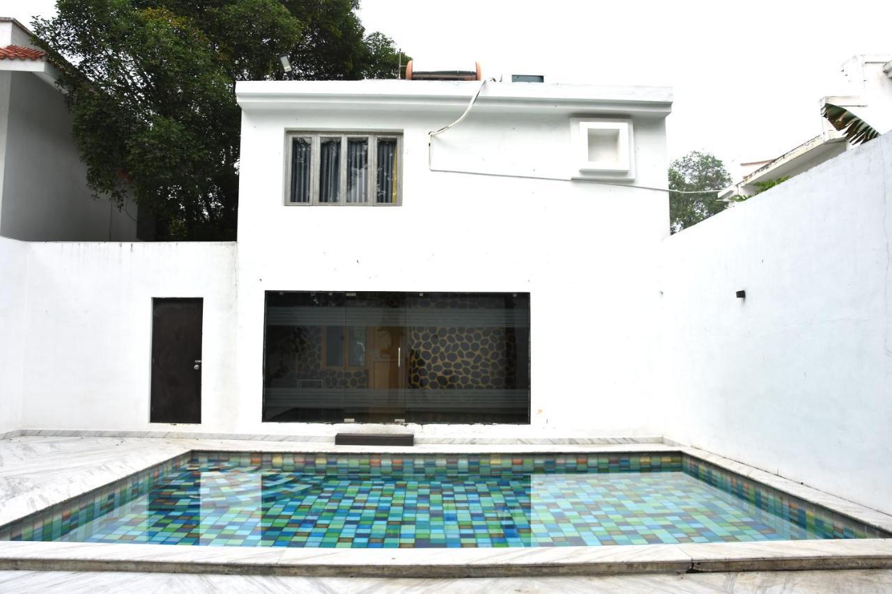Poppys Vista Hotel Thirumurugan Poondi Buitenkant foto