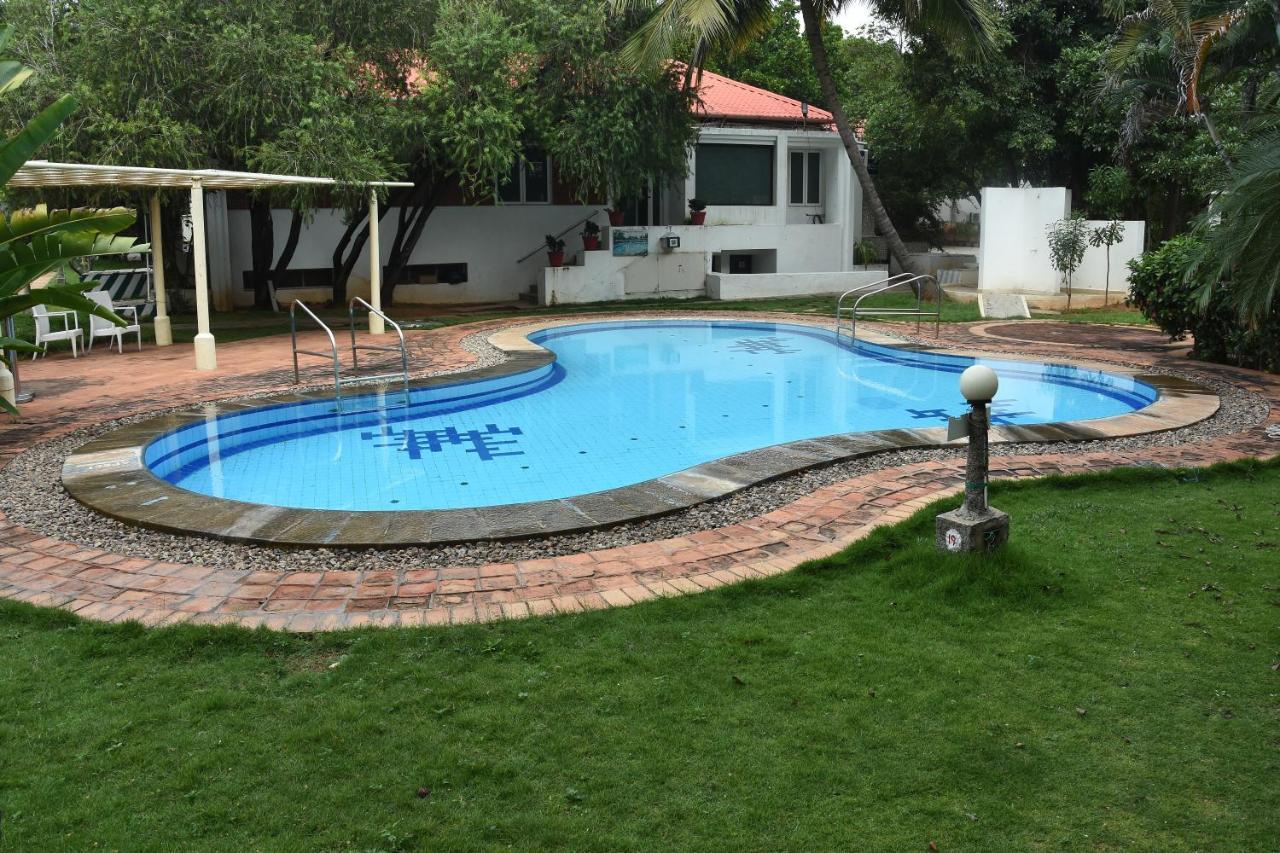 Poppys Vista Hotel Thirumurugan Poondi Buitenkant foto