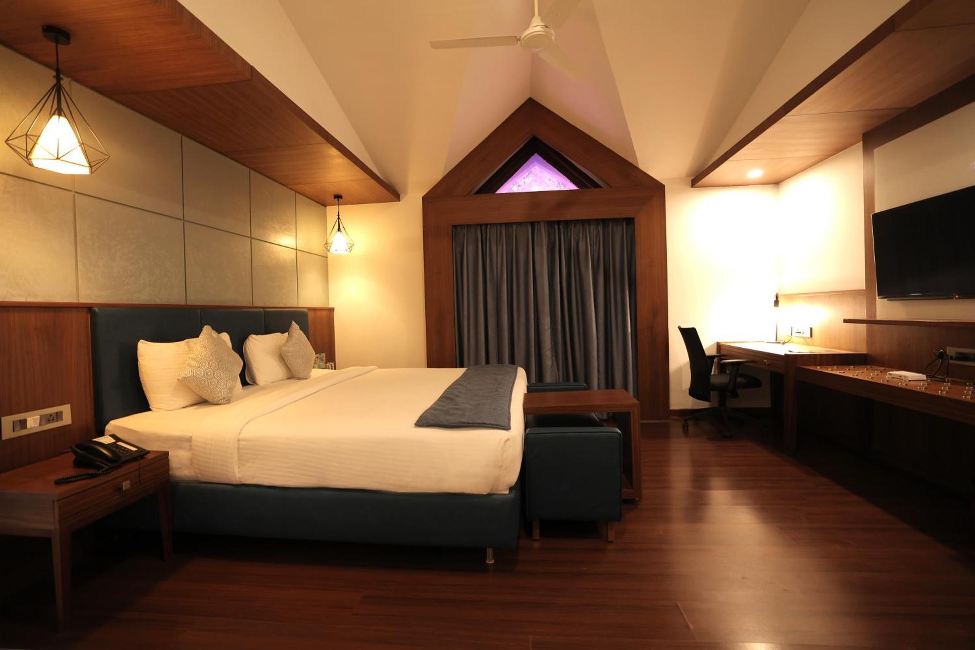 Poppys Vista Hotel Thirumurugan Poondi Buitenkant foto