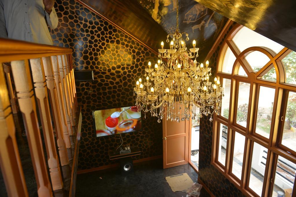 Poppys Vista Hotel Thirumurugan Poondi Buitenkant foto